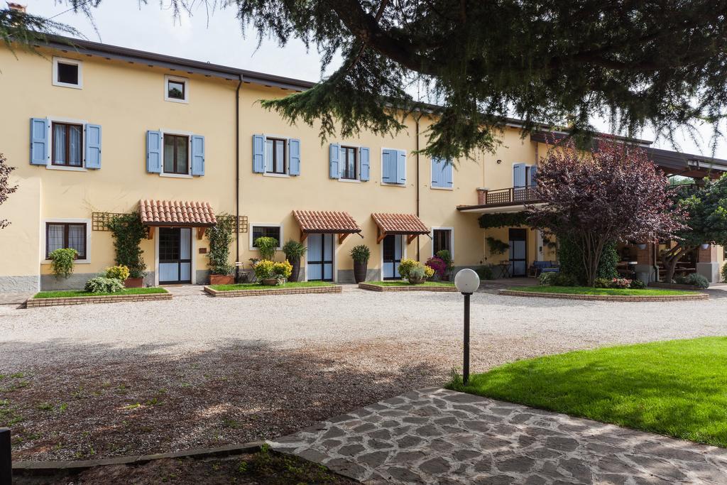 Апартаменты Cason Degli Ulivi Rivoli Veronese Экстерьер фото